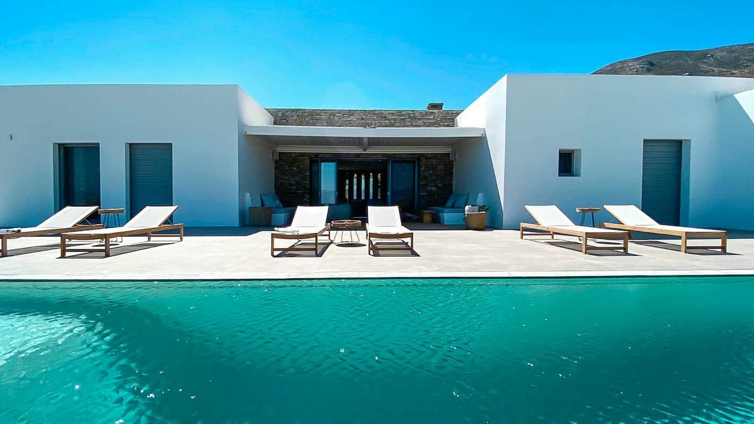 Villa in Paros, Aegean, Greece 3 - 14166352