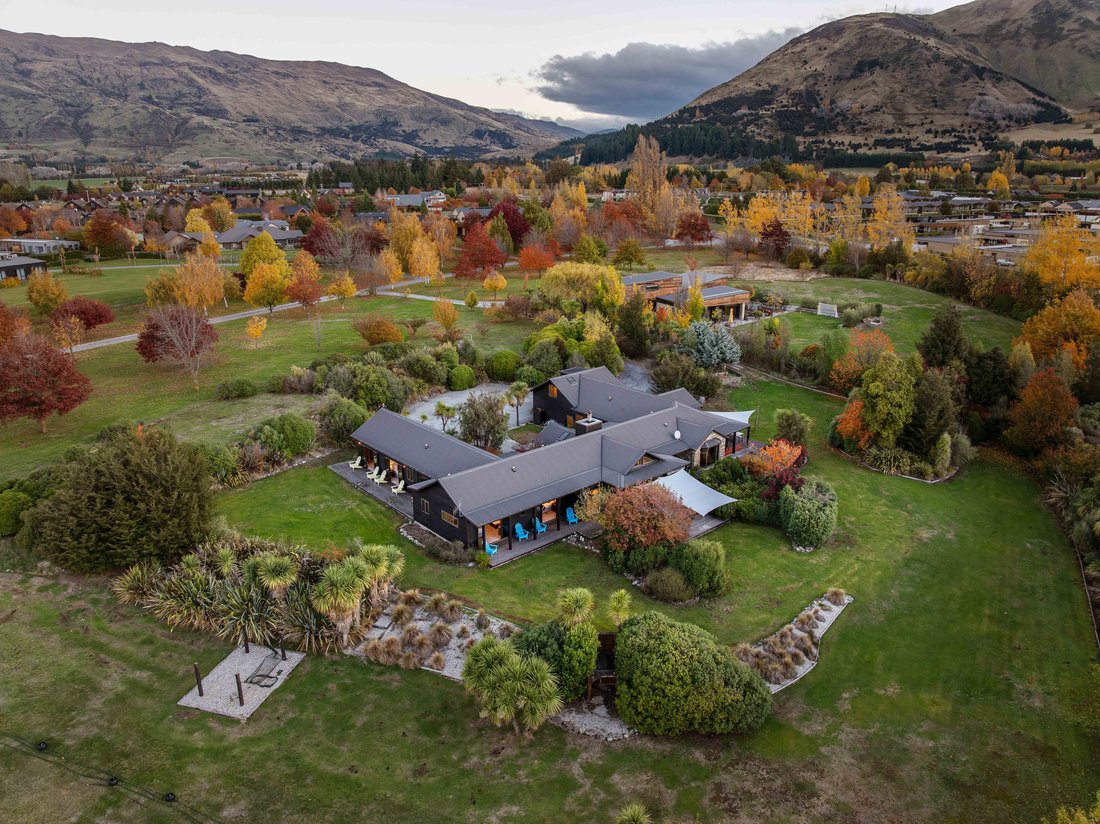 House in Wanaka, Otago, New Zealand 5 - 15638871
