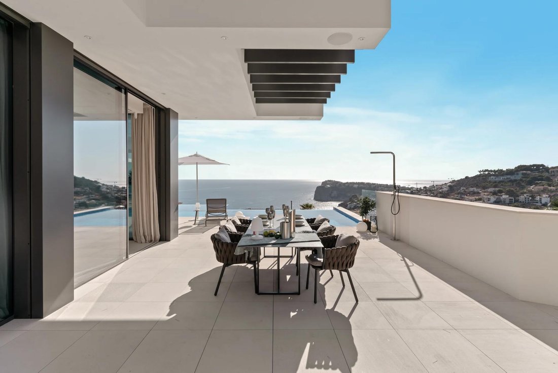 Villa in Balearic Islands, Spain 4 - 15640634