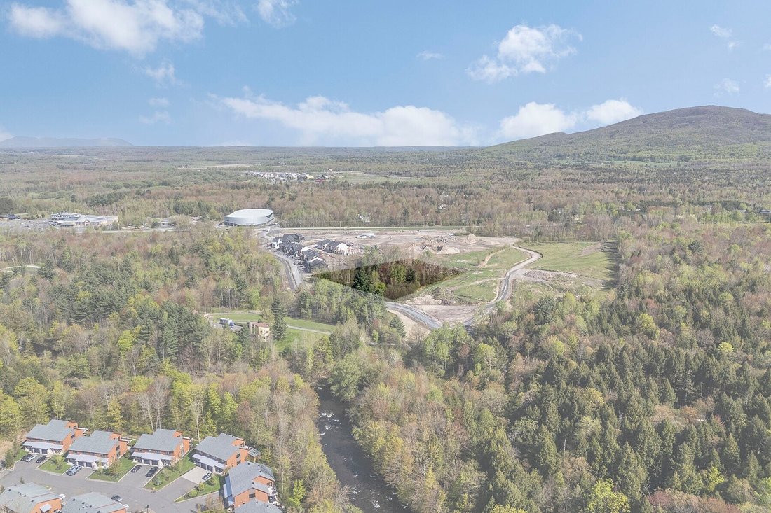 Land in Bromont, Quebec, Canada 4 - 15162464