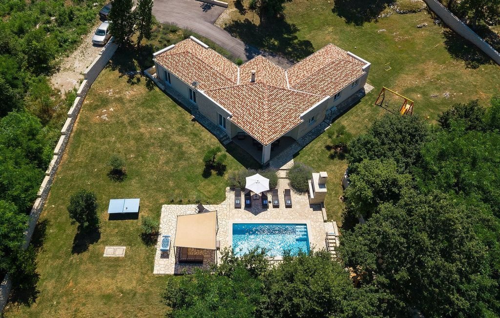 Villa in Krsan, Istria County, Croatia 1 - 15632091
