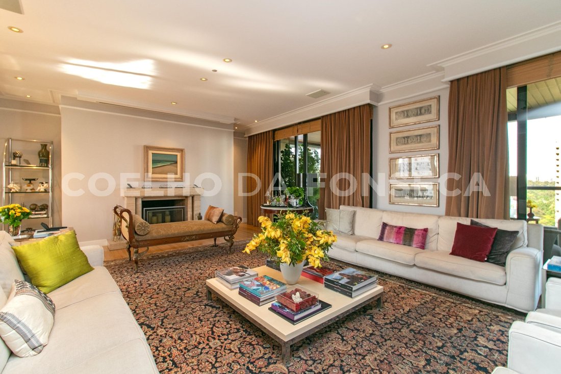Condo in São Paulo, State of São Paulo, Brazil 5 - 15640198