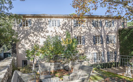 Maison à Rustrel, Provence-Alpes-Côte d'Azur, France 1