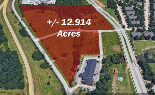 Land in Lowell, Arkansas, United States 1