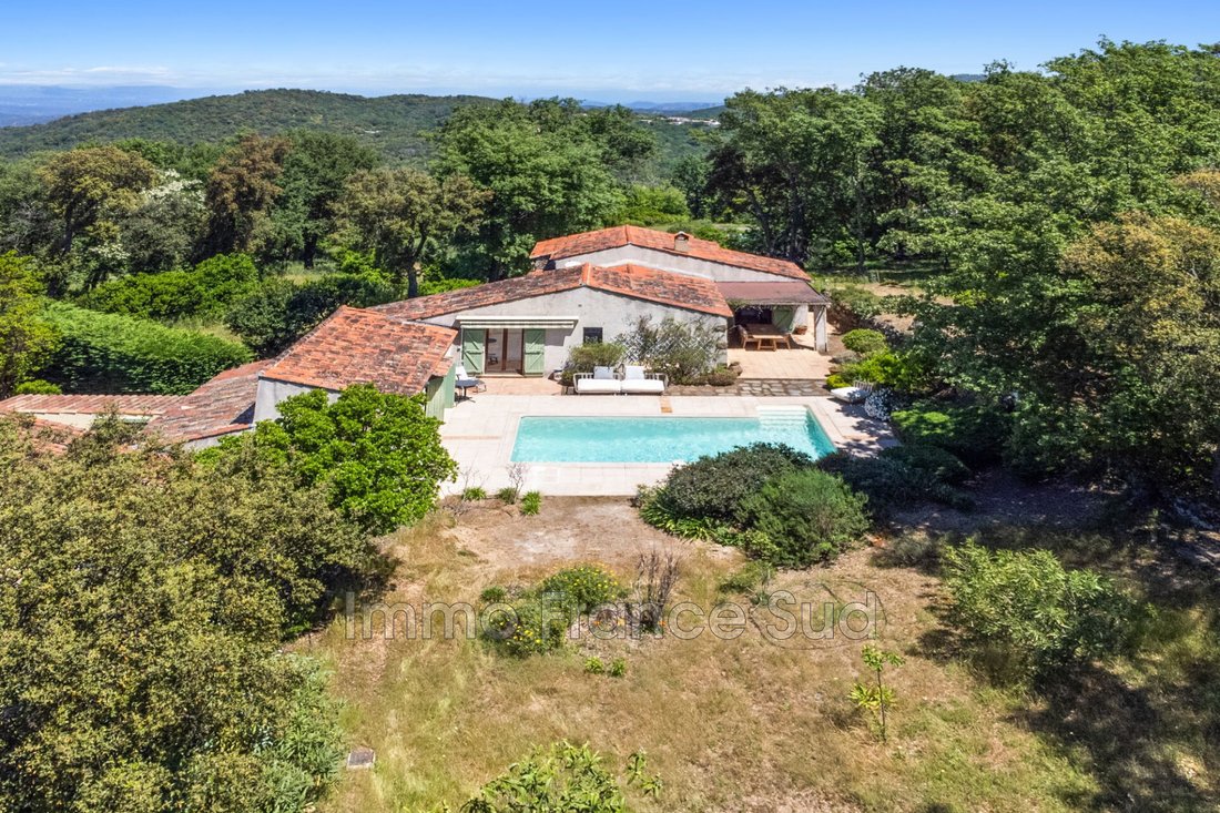Villa in La Garde-Freinet, Provence-Alpes-Côte d'Azur, France 2 - 15640688