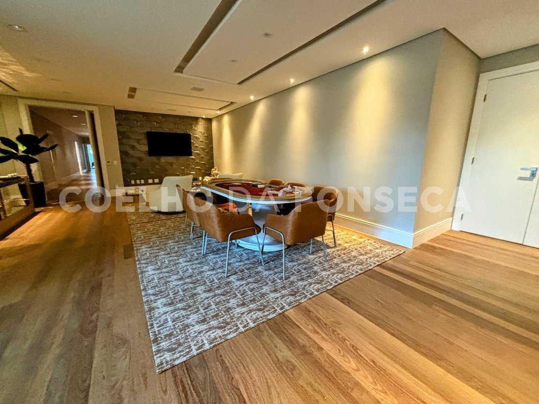 Condo in São Paulo, State of São Paulo, Brazil 5 - 15640096