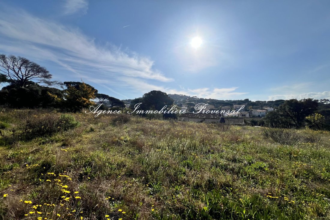 Land in Ville-Les Saquedes-Le Bouillonnet, Sainte-Maxime, France 4 - 15637924