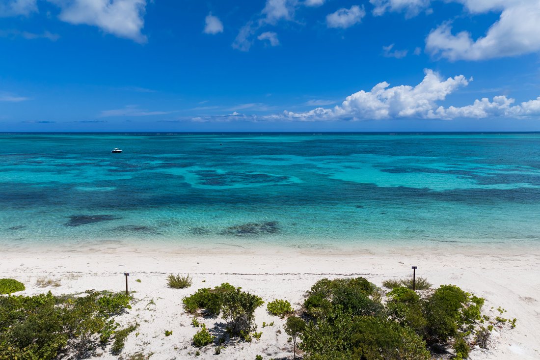 Maison à Cooper Jack Bay Settlement, Caicos Islands, Îles Turks et Caïques 5 - 15498040