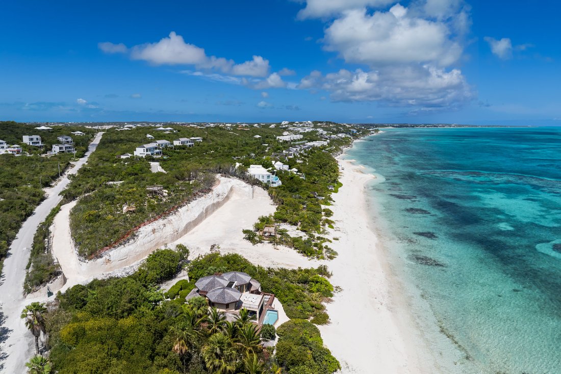 Maison à Cooper Jack Bay Settlement, Caicos Islands, Îles Turks et Caïques 3 - 15498040