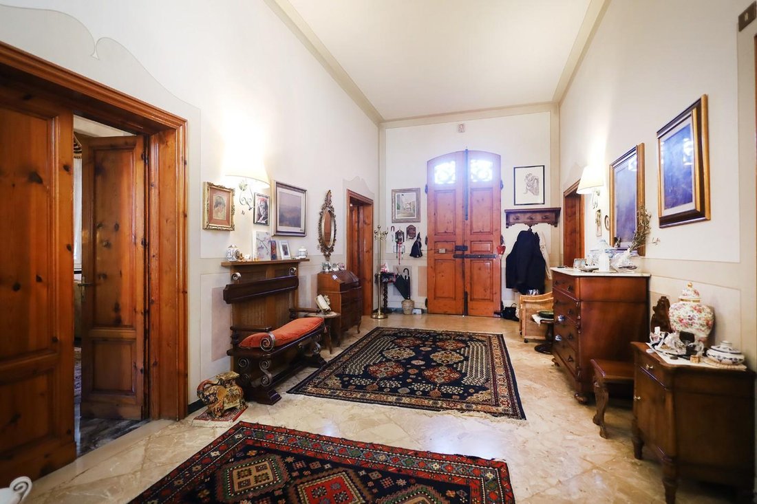 Villa in Center, Vinci, Tuscany 3 - 15037090