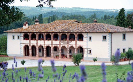 Villa in Sinalunga, Tuscany, Italy 1