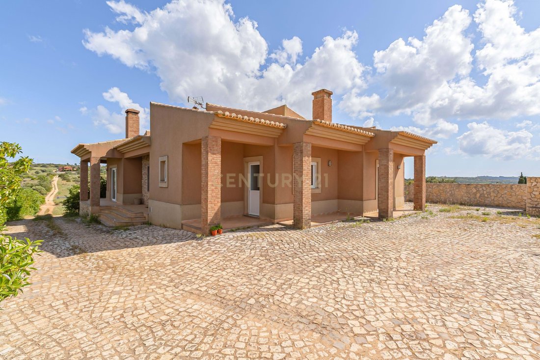 Villa in Praia da Luz, Algarve, Portugal 4 - 15640847