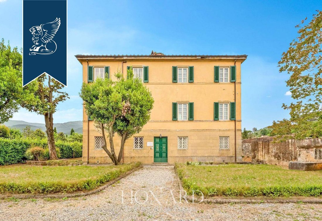 Villa in Saint Mary del Giudice - San Lorenzo a Vaccoli, Lucca, Tuscany 1 - 14646700