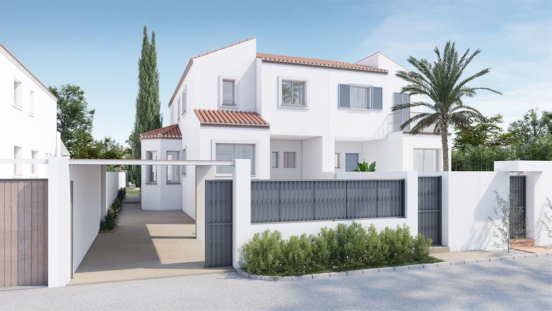 Villa in Guadalmina Baja, San Pedro de Alcantara, Spain 1 - 12830289