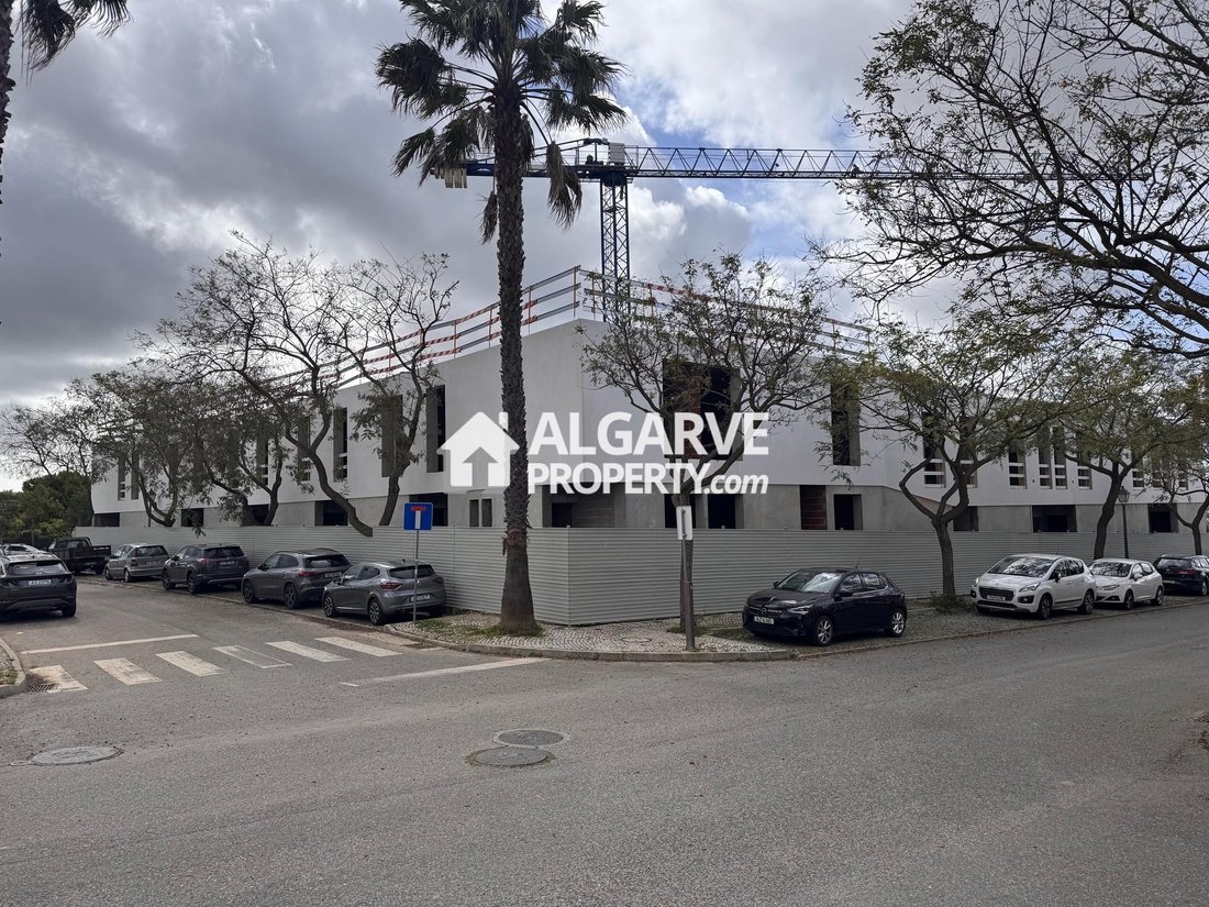Townhouse in Loule (Sao Clemente), Algarve, Portugal 5 - 15637204