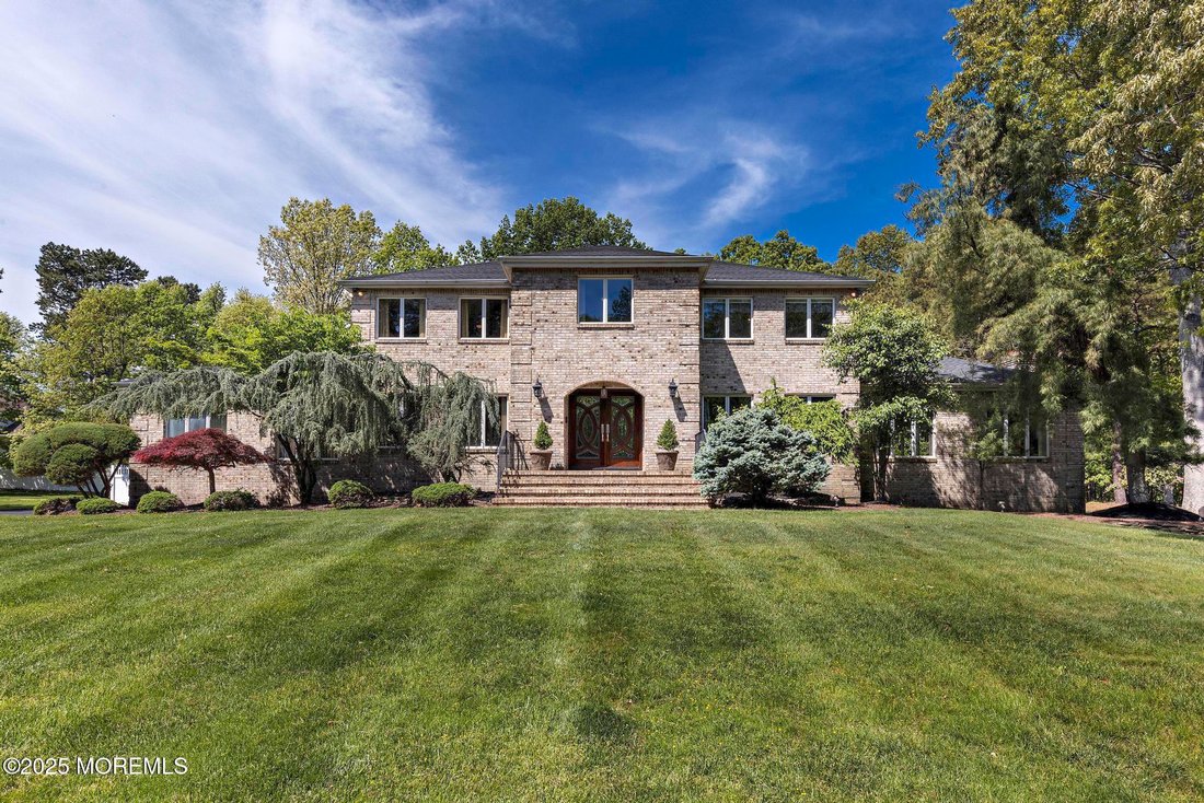 House in Marlboro Township, New Jersey, United States 1 - 15638443