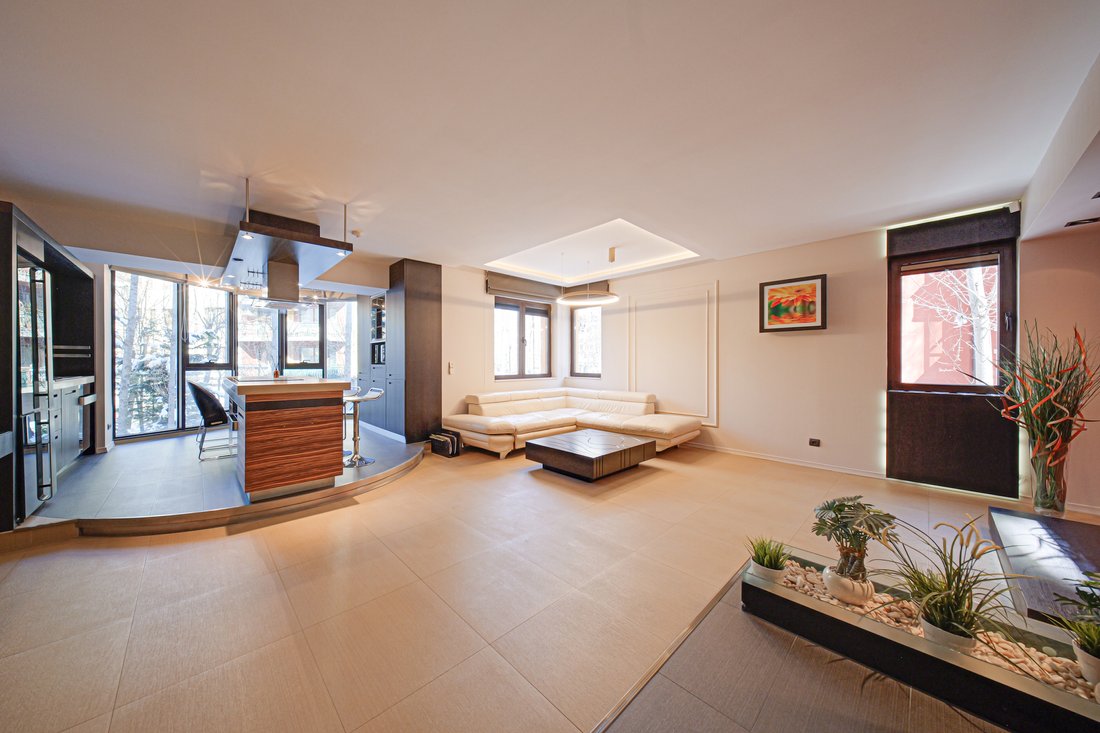 Apartment in Kazichene, Sofia City Province, Bulgaria 1 - 15638065