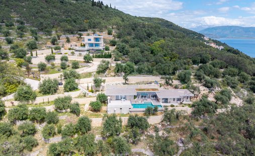 Villa in Korfu, Peloponnese, Western Greece and the Ionian, Griechenland 1