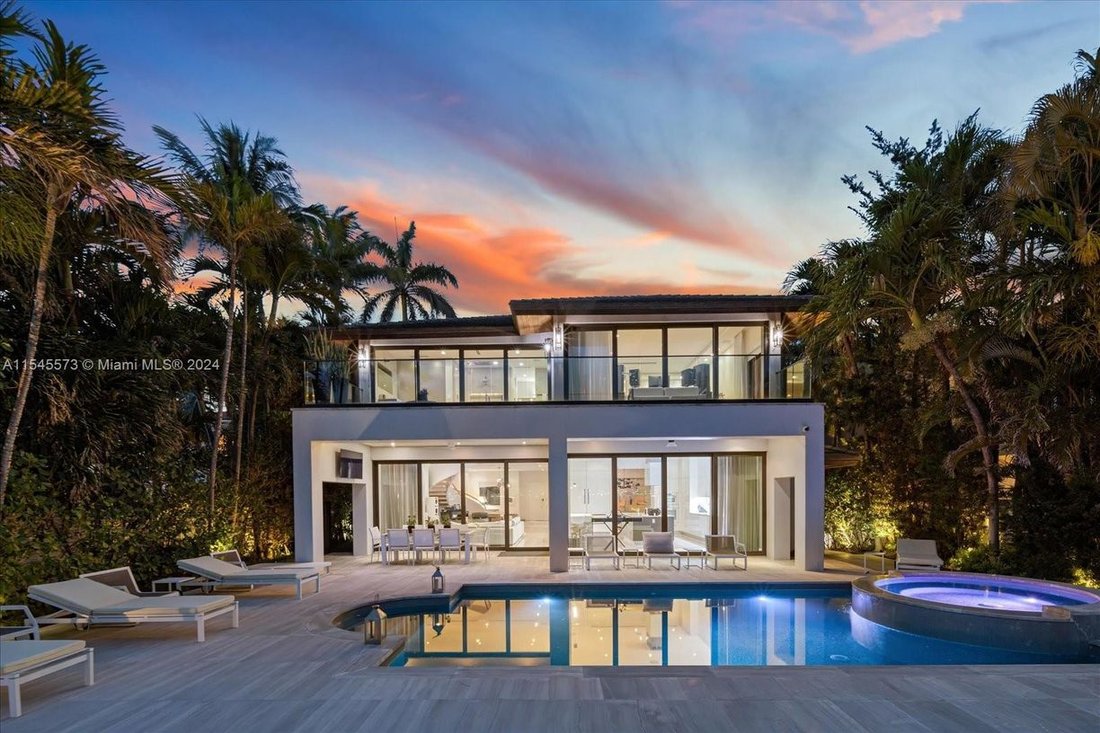 House in Miami Beach, Florida, United States 1 - 13925285
