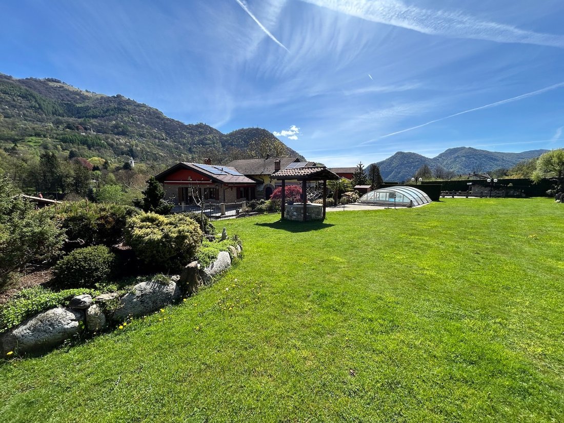 Villa in Casasco d'Intelvi, Lombardy, Italy 3 - 15642078