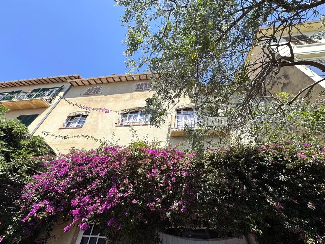 House in Roquebrune-Cap-Martin, Provence-Alpes-Côte d'Azur, France 5 - 12283728