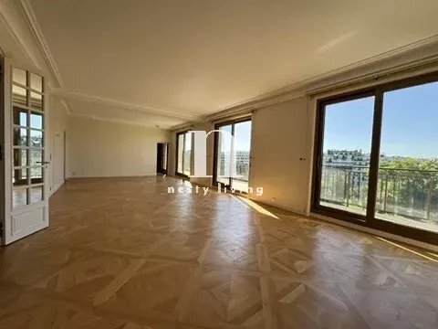 Apartment in Bois de Boulogne, Paris 16e Arrondissement, Paris 4 - 15594267