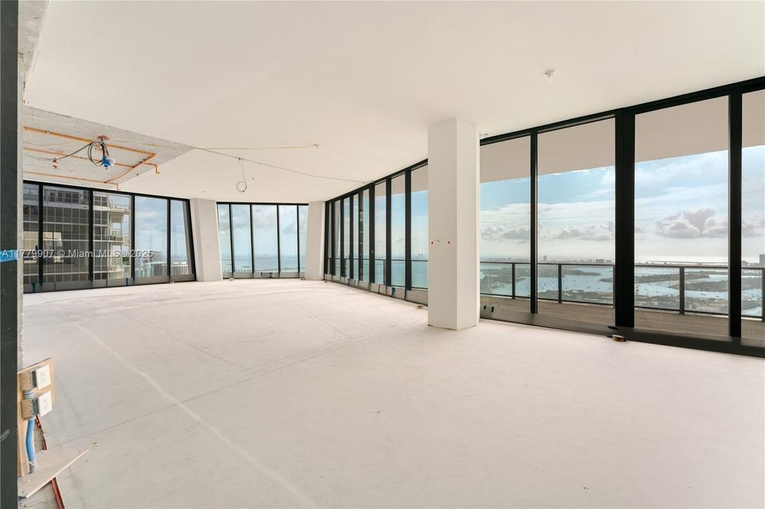 Condo in Miami, Florida, United States 4 - 15551451