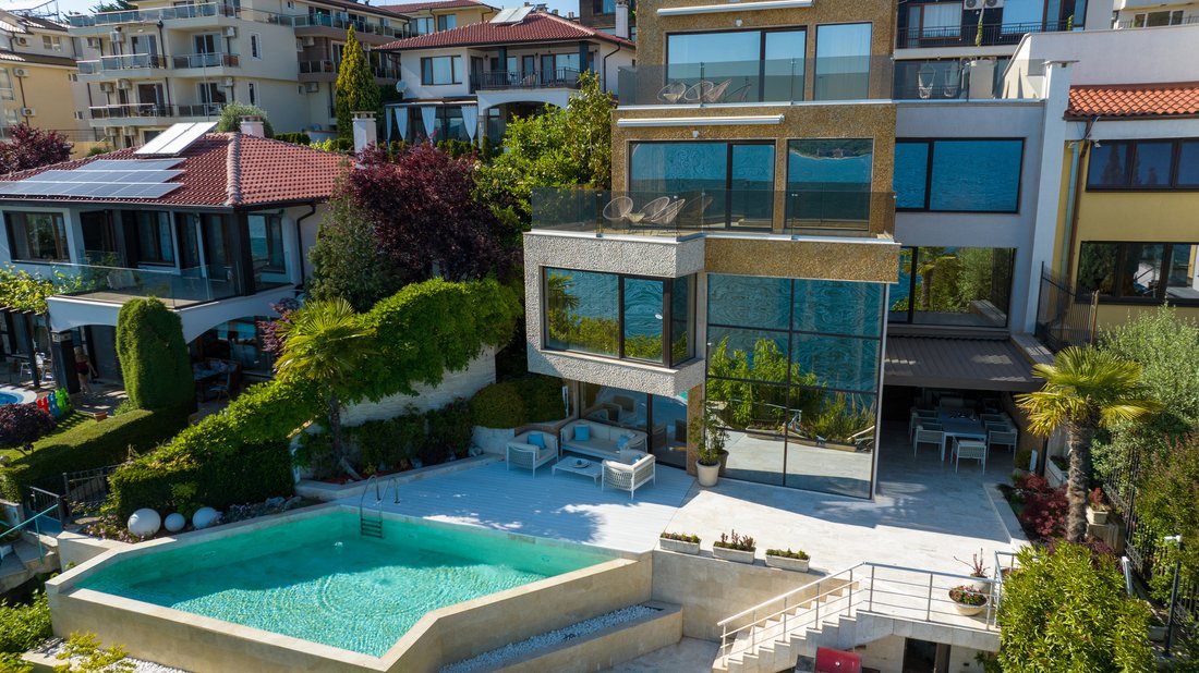 House in Sozopol, Bulgaria 1 - 15638037