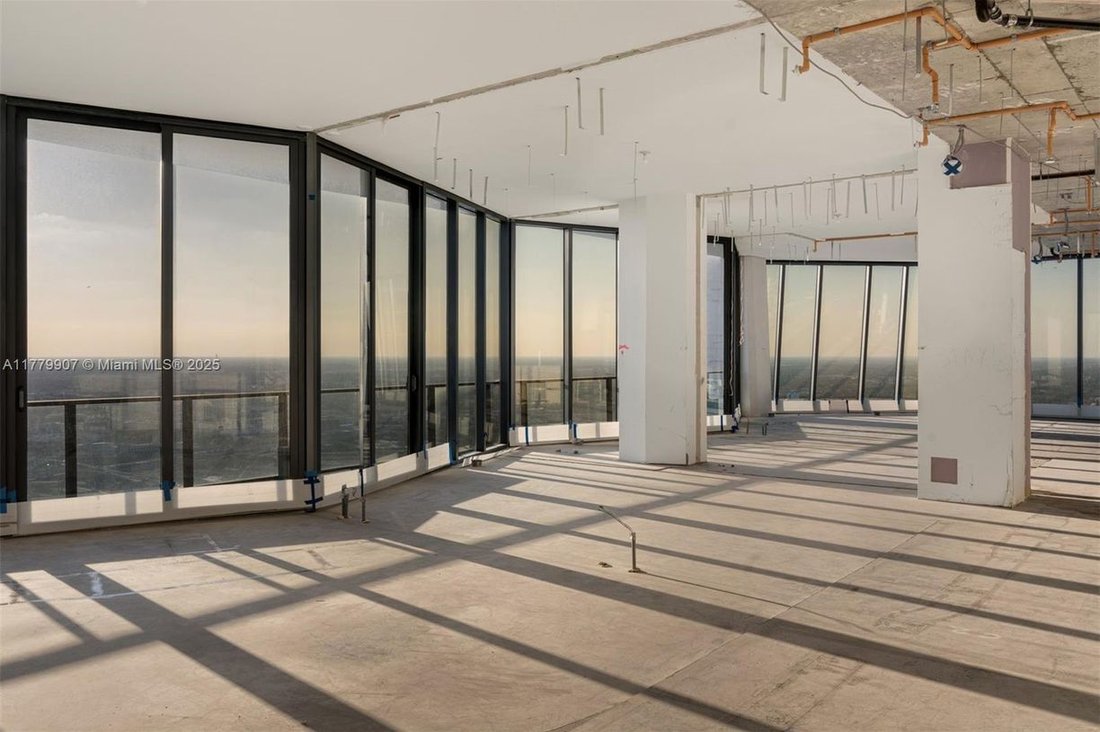 Condo in Miami, Florida, United States 5 - 15551451