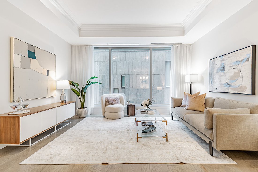 Condo in Toronto, Ontario, Canada 1 - 15642208