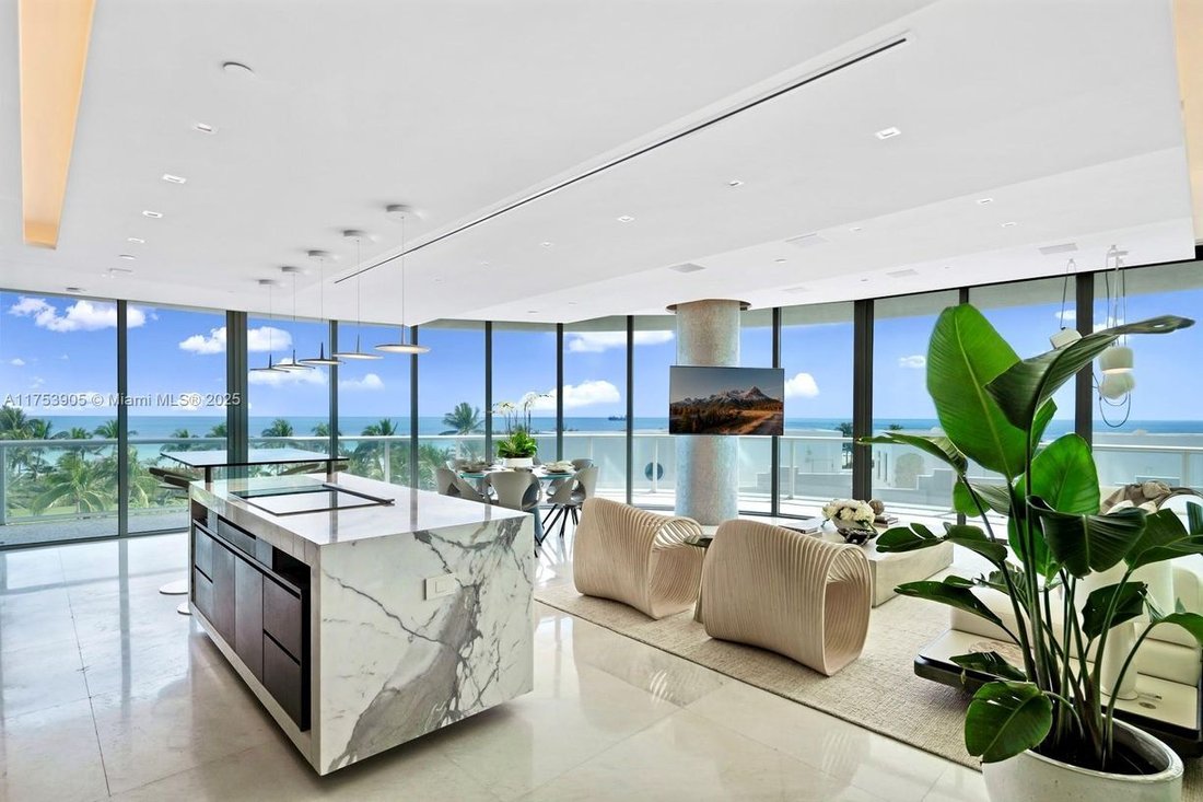 Condo in Miami Beach, Florida, United States 1 - 15283843