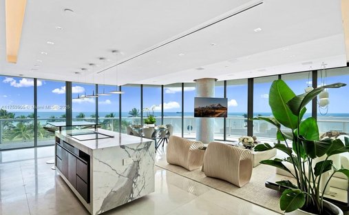 Condo in Miami Beach, Florida, United States 1