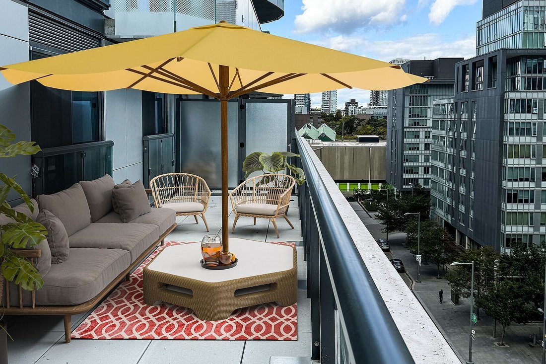 Condo in Toronto, Ontario, Canada 5 - 15642190