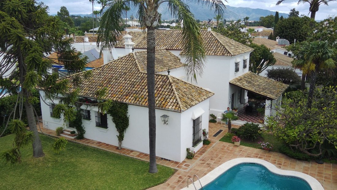 Villa in San Pedro de Alcántara, Andalusia, Spain 1 - 15531993