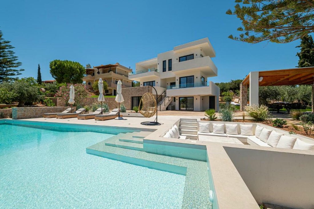 Villa in Koinotita Portoxeliou, Kranidi, Greece 3 - 15642437