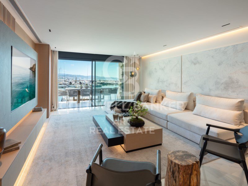 Apartment in Puerto Banus, Marbella, Spain 1 - 15459065