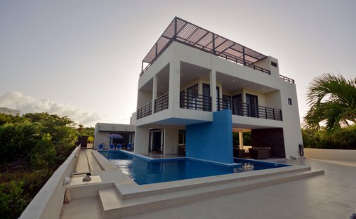 House in Grand Sirenis, Quintana Roo, Mexico 1