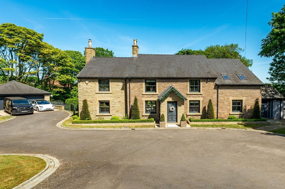 House in Heskin, England 2 - 14995429
