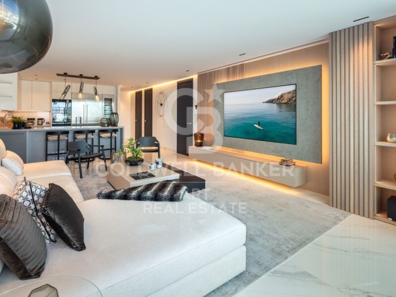 Apartment in Puerto Banus, Marbella, Spain 4 - 15459065