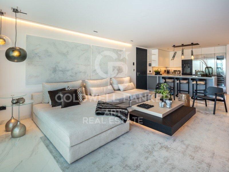 Apartment in Puerto Banus, Marbella, Spain 3 - 15459065