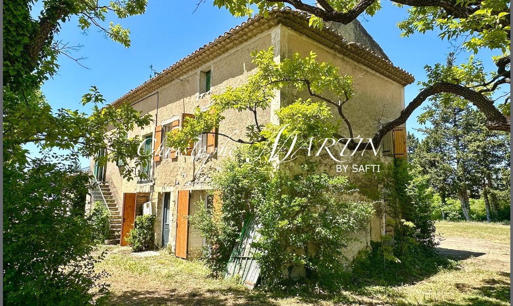 Mas A Renover En Provence