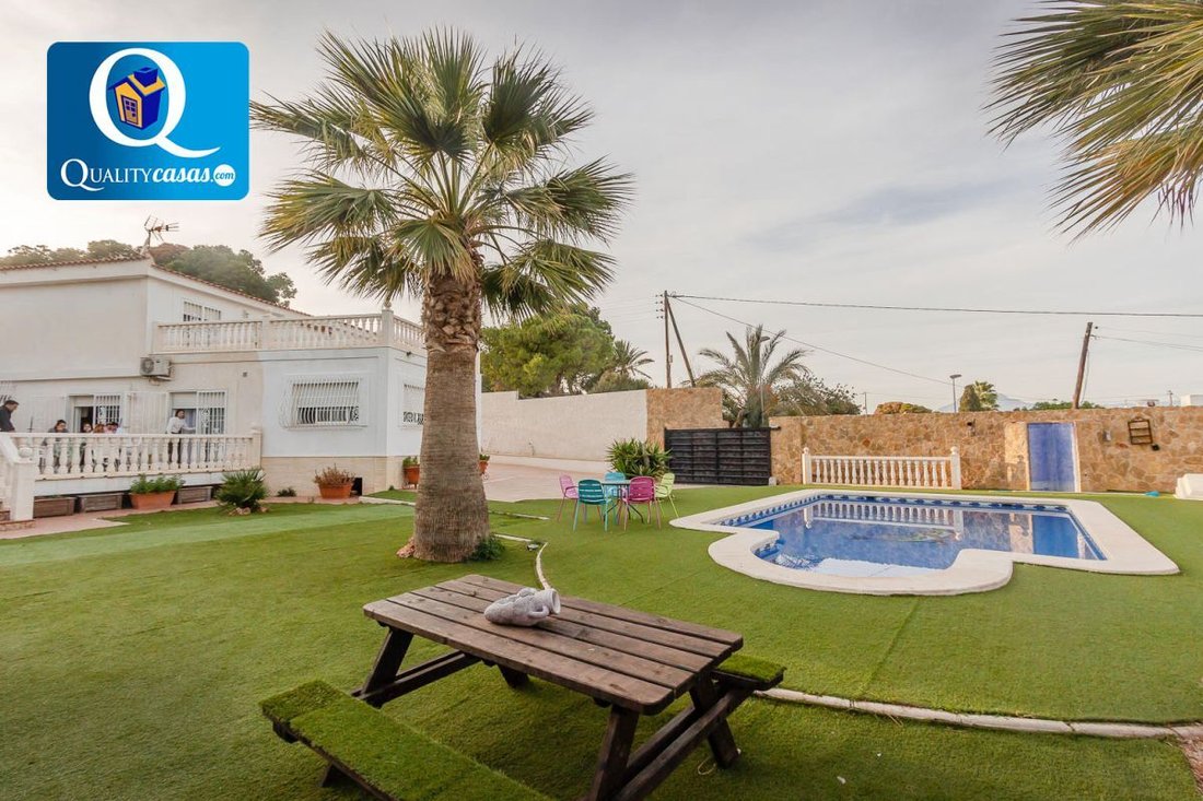 Villa in Mutxamel, Valencian Community, Spain 2 - 15645444