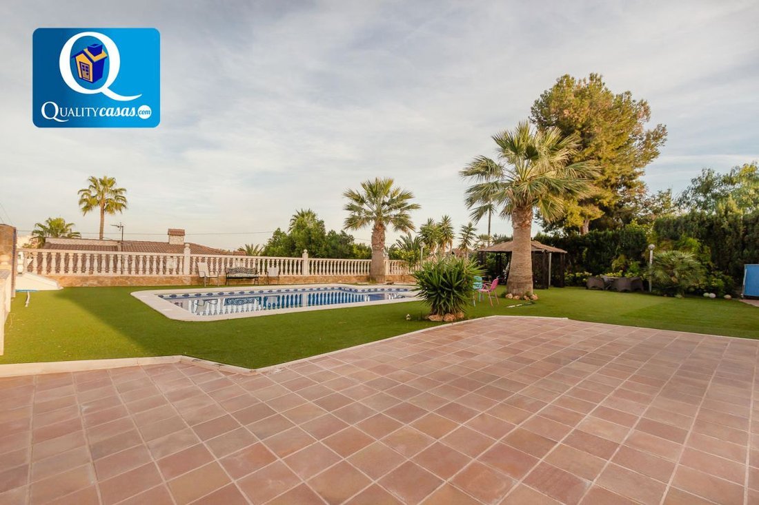 Villa in Mutxamel, Valencian Community, Spain 3 - 15645444