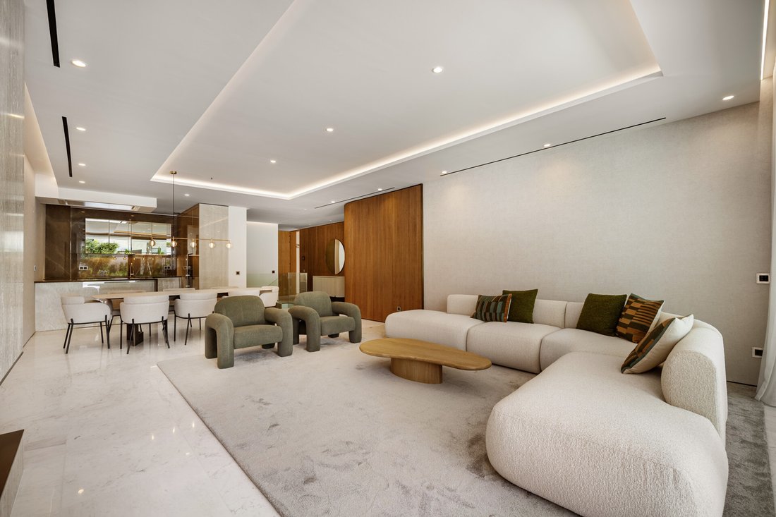 Apartment in Marbella, Andalusia, Spain 2 - 15650503
