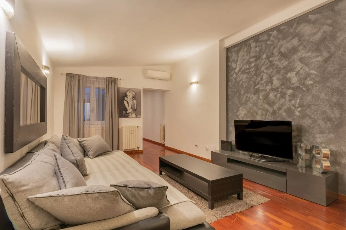 Apartment in Garibaldi - Porta Venezia, Milan, Lombardy 1 - 15643582