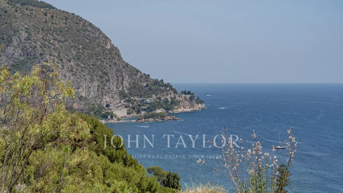 Villa in Èze, Provence-Alpes-Côte d'Azur, France 2 - 13098951