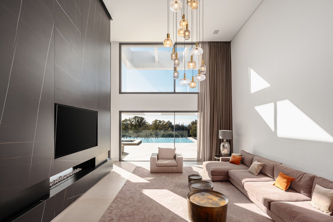 Villa in Benahavis, Andalusia, Spain 4 - 15650489