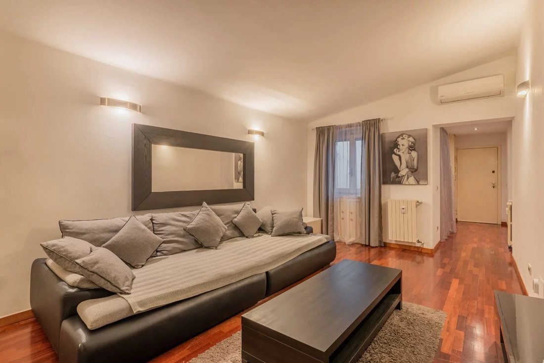 Apartment in Garibaldi - Porta Venezia, Milan, Lombardy 3 - 15643582