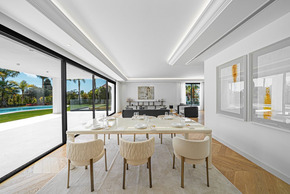 Villa in Marbella, Andalusia, Spain 5 - 15652550