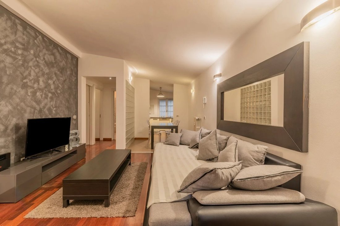 Apartment in Garibaldi - Porta Venezia, Milan, Lombardy 2 - 15643582
